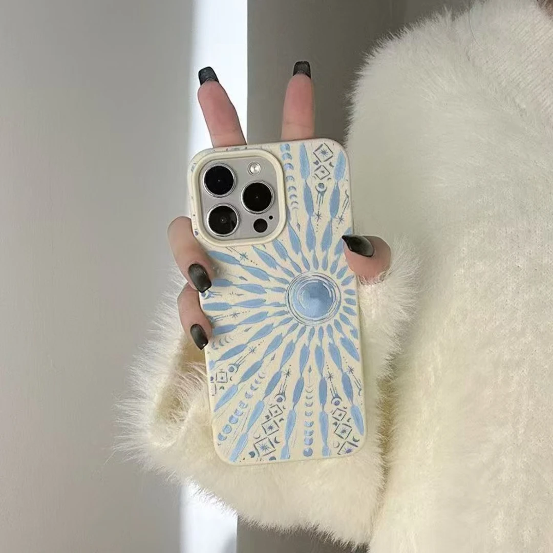 奥菲顿蓝色太阳图腾适用iphone1516Pro手机壳苹果荔枝纹14/13套12