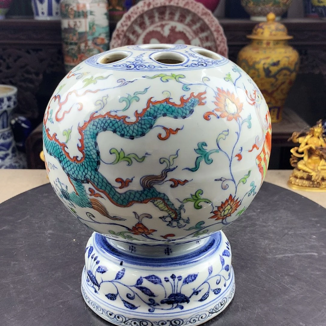 摆件圣*瓷器收藏起来吧