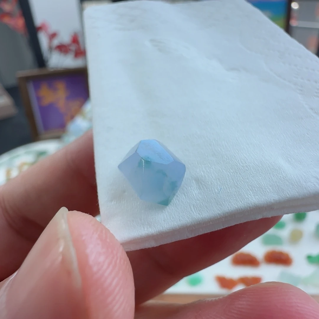 未镶嵌定制翡翠定制翡翠毛货不退不换