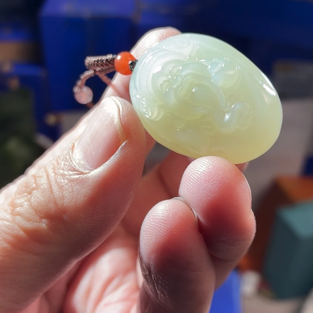 和田玉（糖玉）未镶嵌颈饰