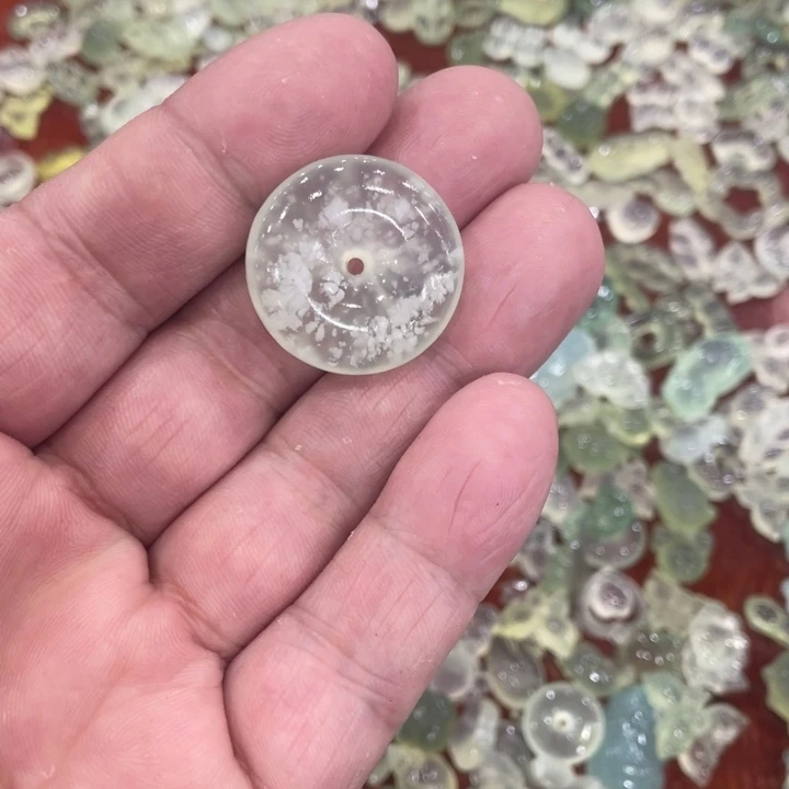 蛇纹石玉合金颈饰