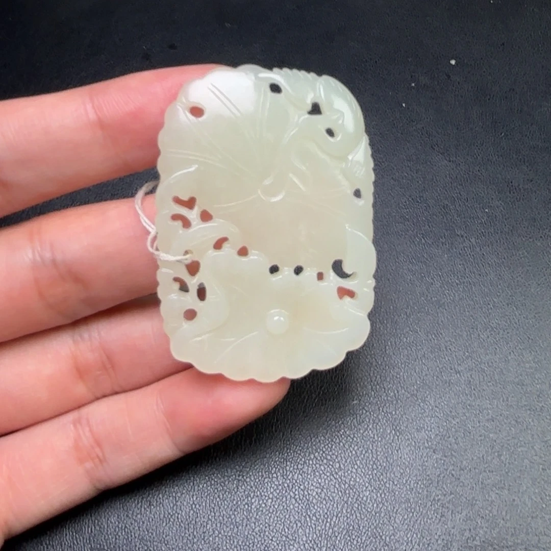 其***9和田玉未镶嵌挂件