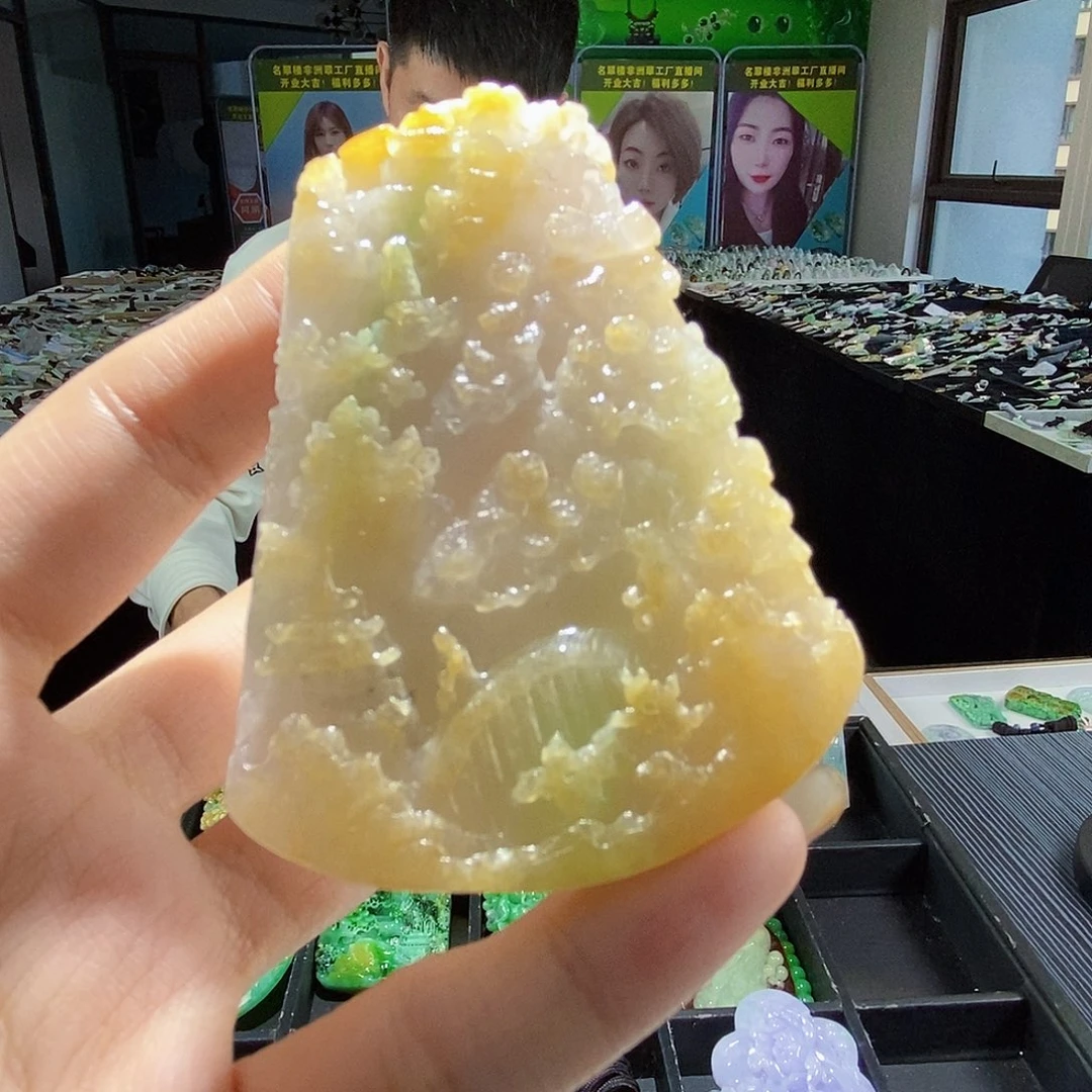 颈饰未镶嵌翡翠翡翠