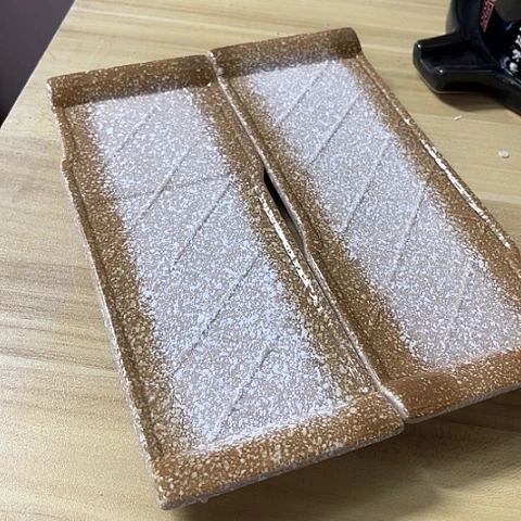 微瑕，不能明火，口径25宽9，2个寿司盘