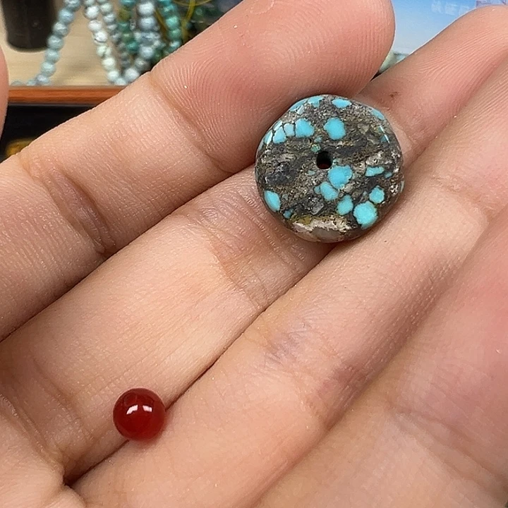 南红玛瑙未镶嵌配饰瑕疵