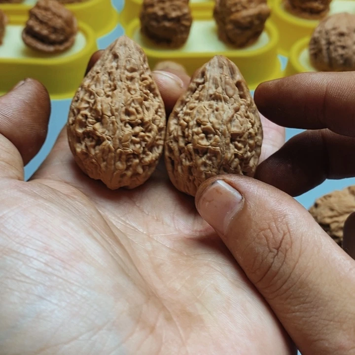 @***谢文玩核桃把件1号核桃