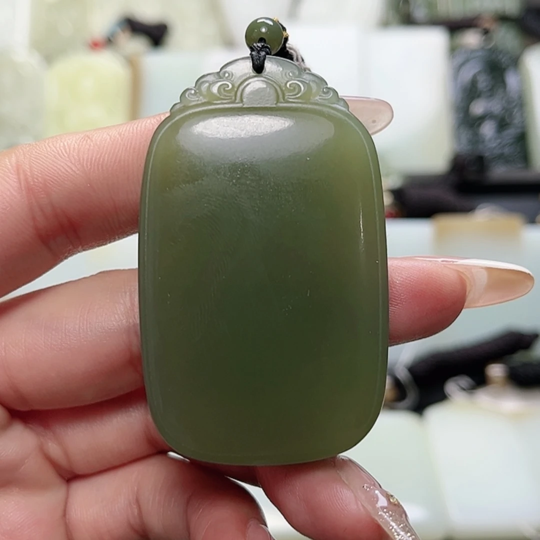 【闪购商品】颈饰未镶嵌和田玉