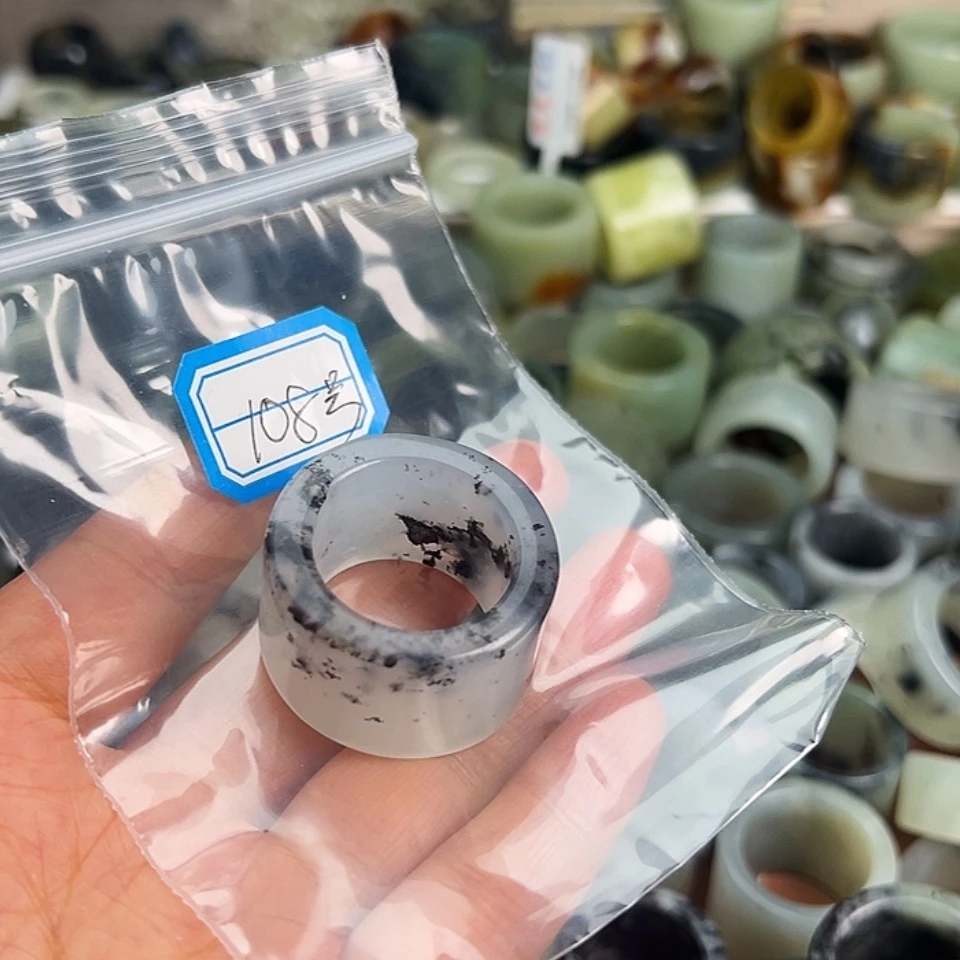 【闪购商品】蛇纹石玉合金戒指斗*飞