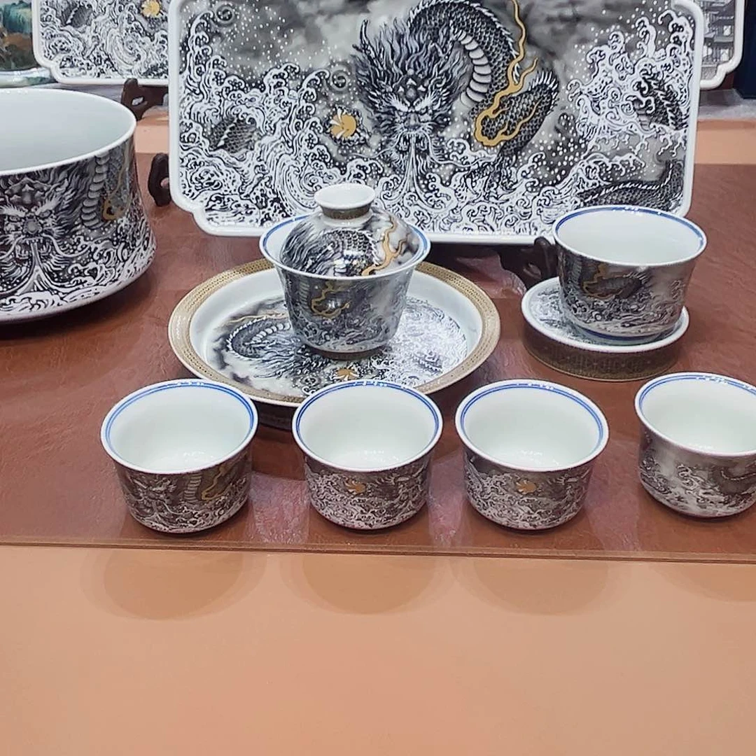 摆件景德镇陶瓷研究所从事生产加工