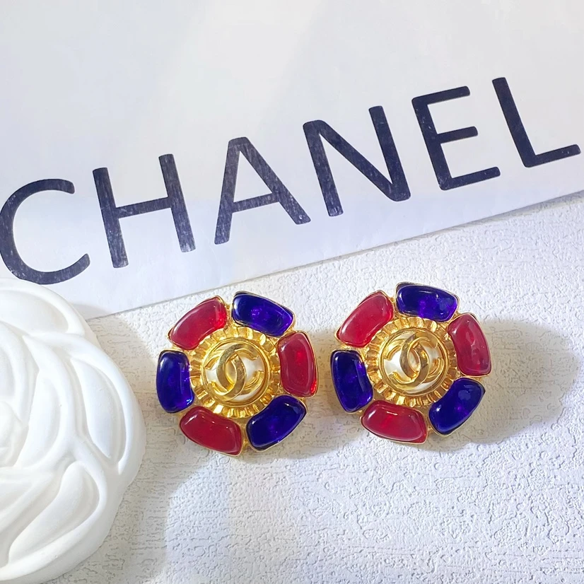 95新 Chanel/香奈儿 中古红蓝琉璃珍珠双C耳夹/M51128