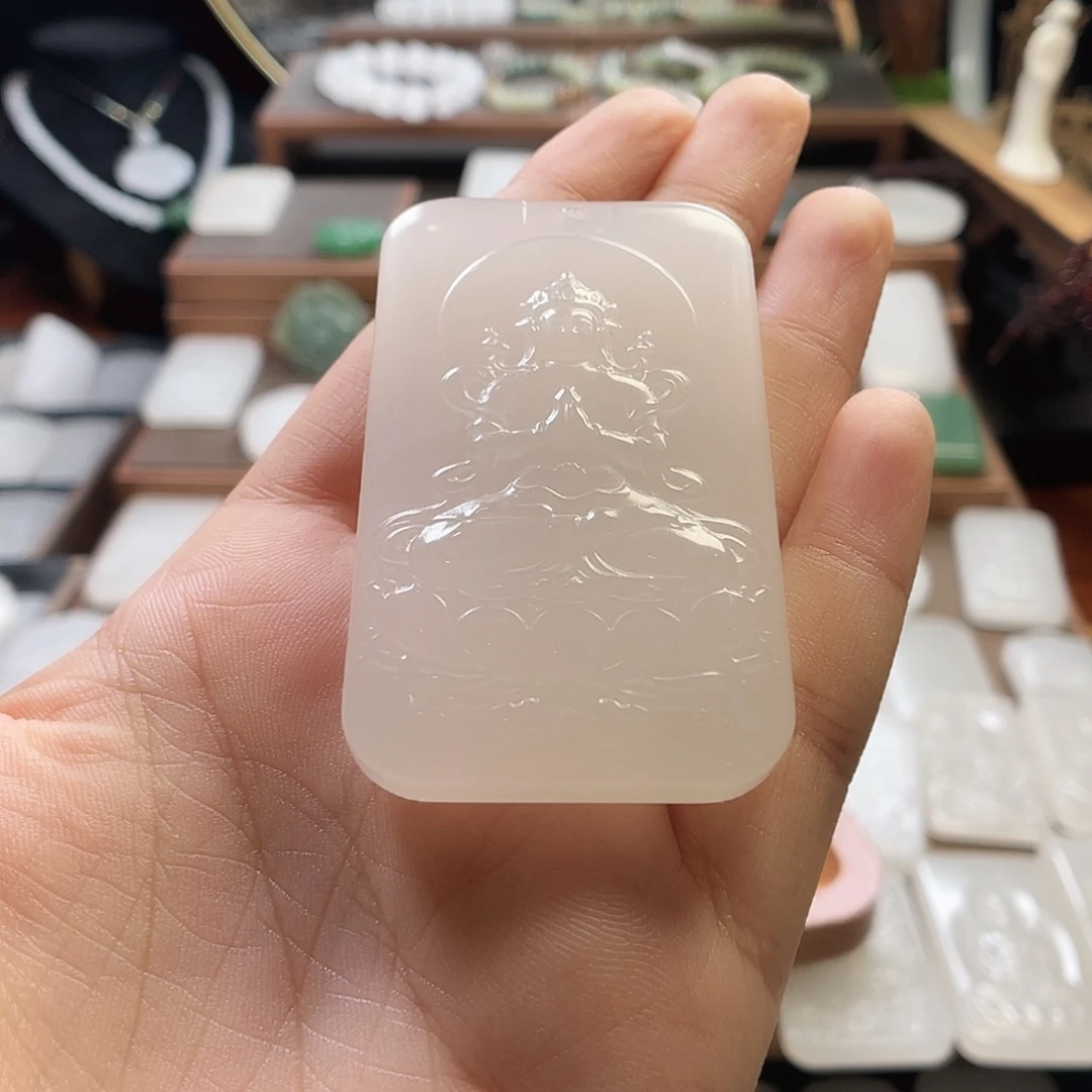 鸡***砖颈饰合金石英质玉