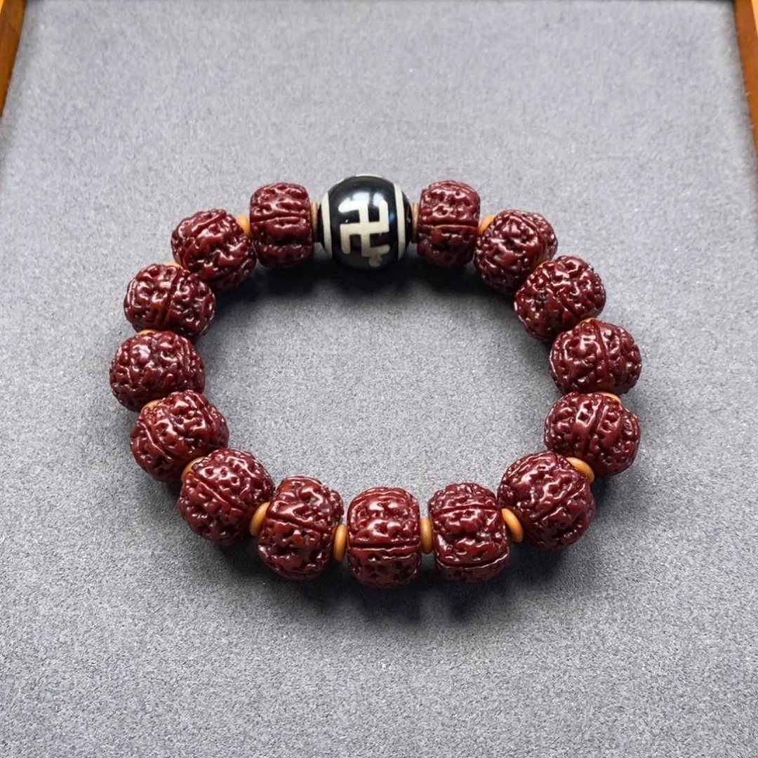 菩提把件未镶嵌金刚