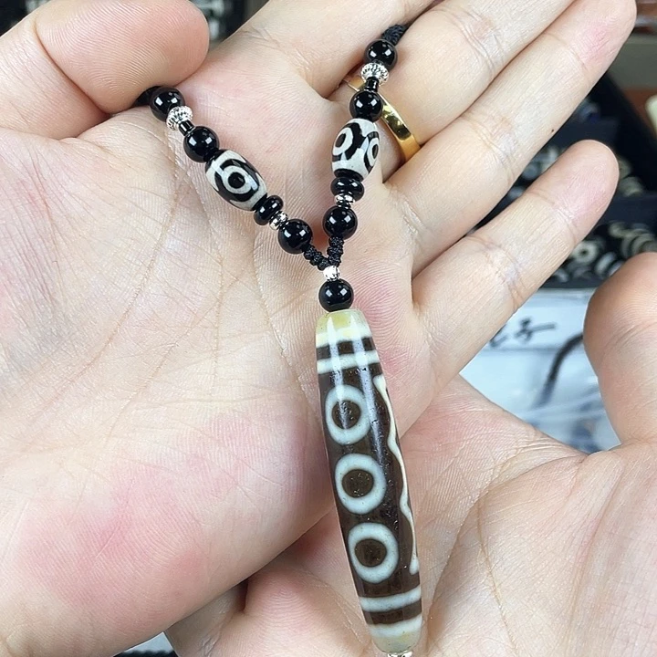 玛瑙/玉髓颈饰合金