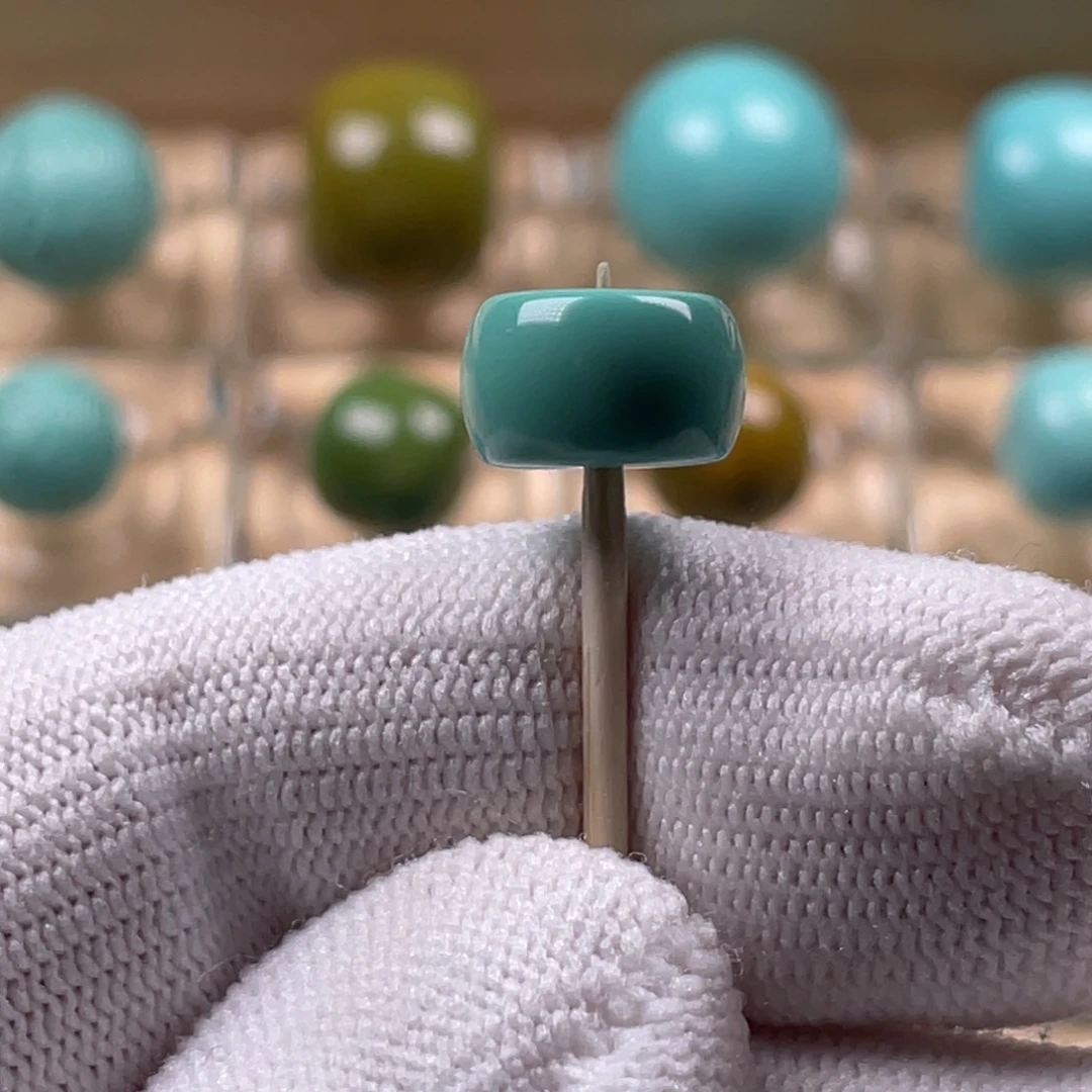 绿松石未镶嵌原矿绿松石