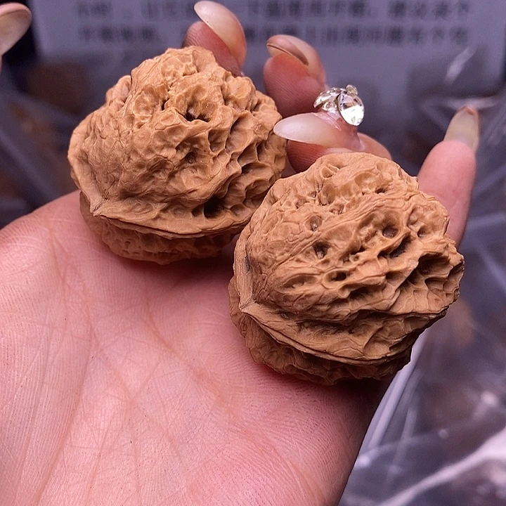 核桃云南野生铁核桃168号38mm