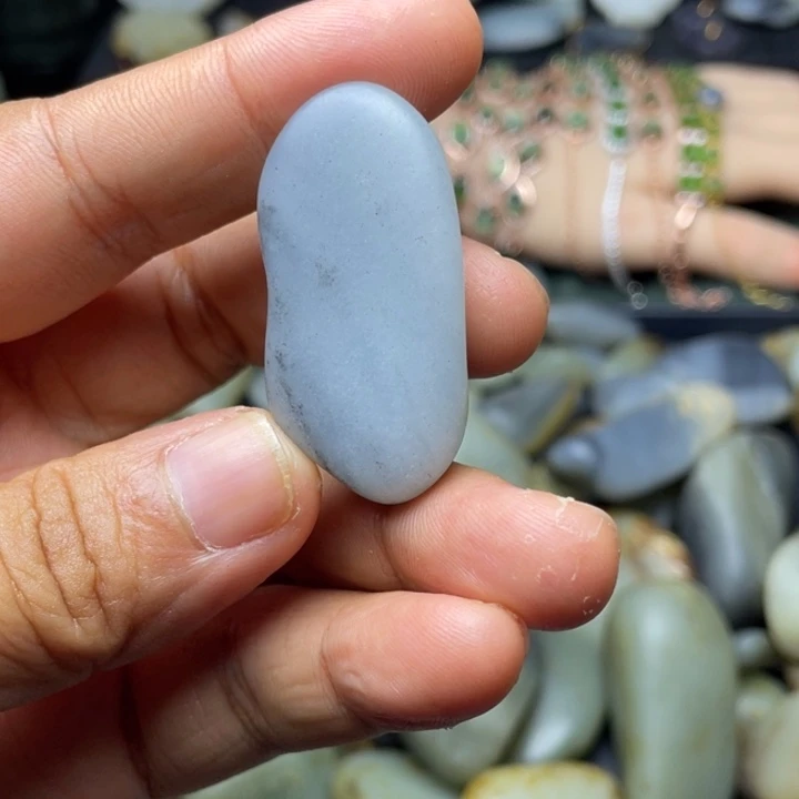 未镶嵌和田玉珠宝半成品