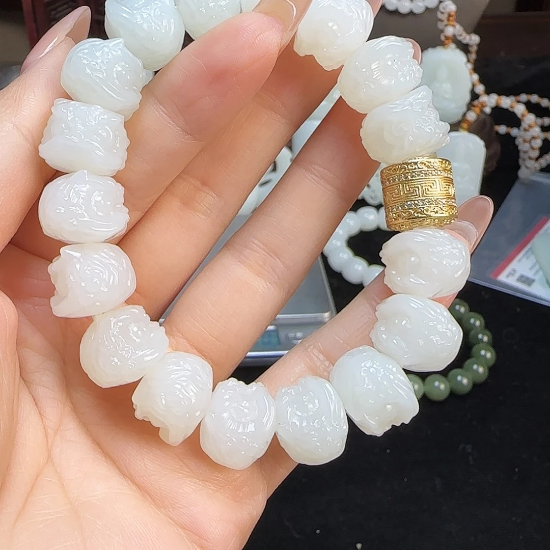 和田玉银S925镶嵌颈饰定制发货