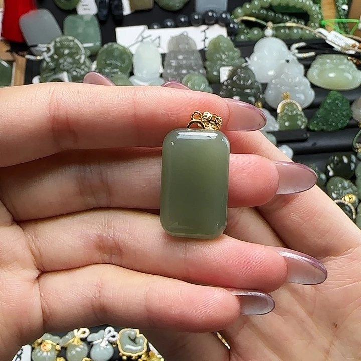 和田玉银S925镶嵌颈饰