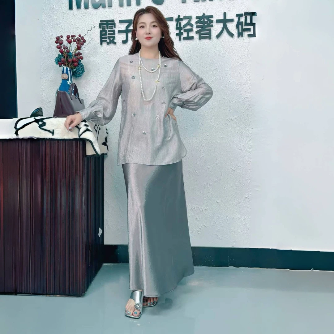 南油霞子—大码高腰醋酸斜裁橡筋腰显瘦百搭半身裙裙子轻奢复古