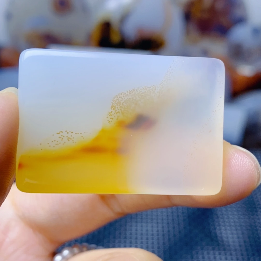 玛瑙/玉髓未镶嵌珠宝奇石