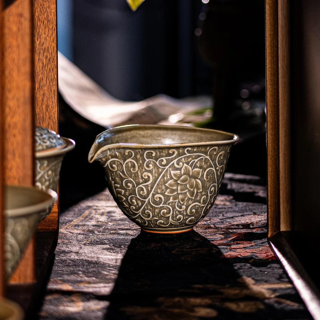 【西泠上新】南宋柴窑古青釉公杯HX0385