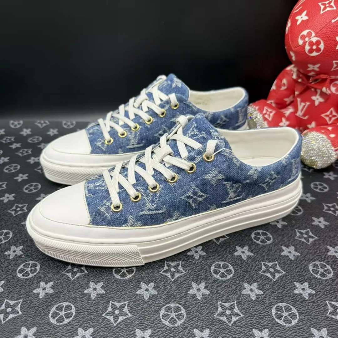 95新 LouisVuitton/路易威登 蓝牛仔板鞋38欧码 kke592