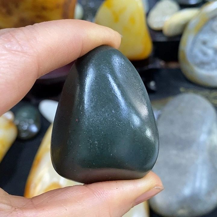 未镶嵌和田玉（糖玉）挂件