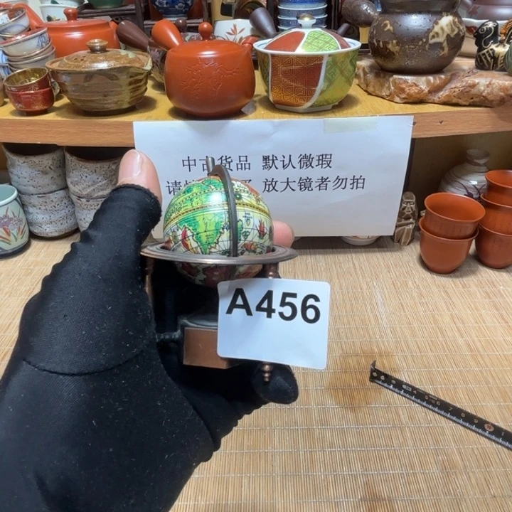 自**功中古货品默认微瑕