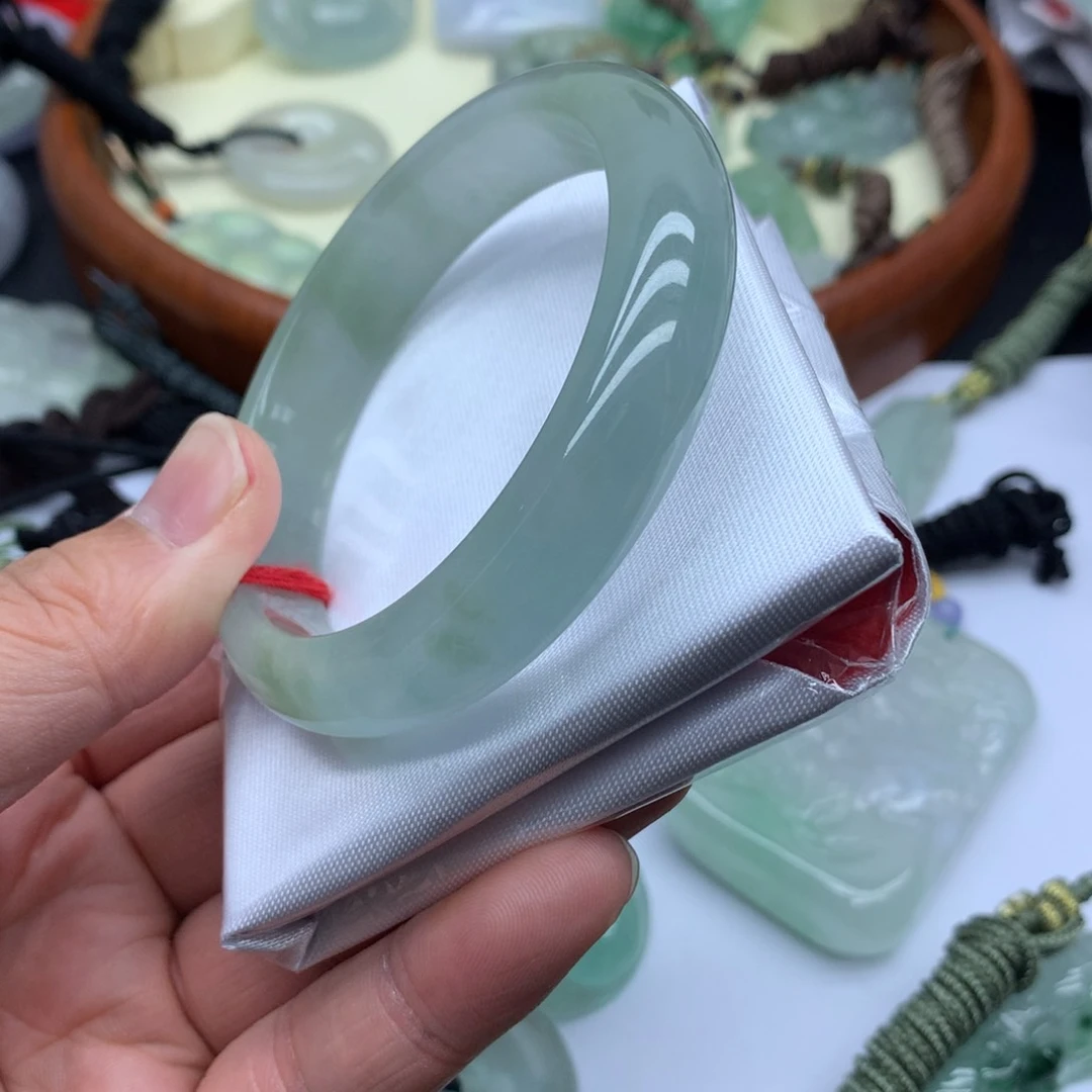 老***4一物一拍，手镯58圈口