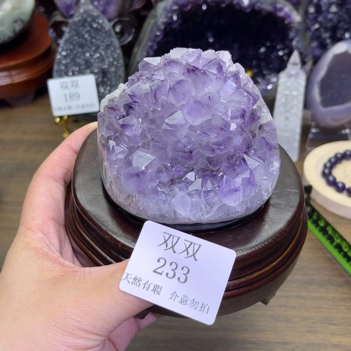 未镶嵌水晶大型摆件（非配饰）