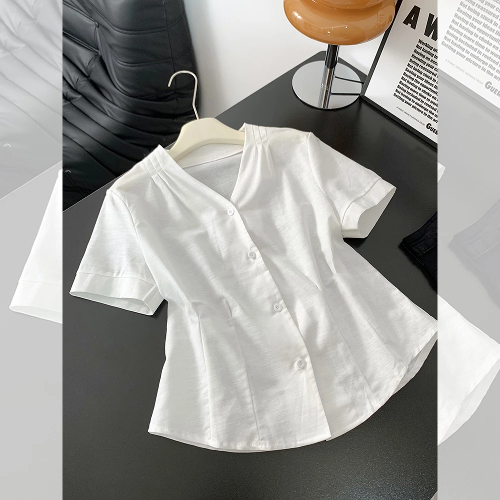 白色V领短袖衬衫女夏季薄款胖MM大码女装洋气减龄休闲高级感上衣