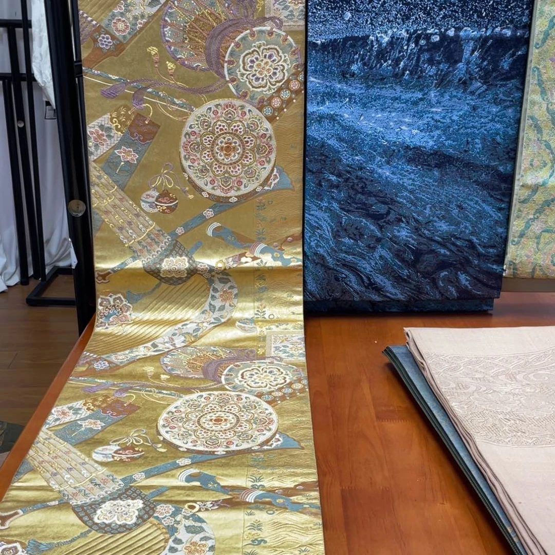 织绣六通织金乐器纹