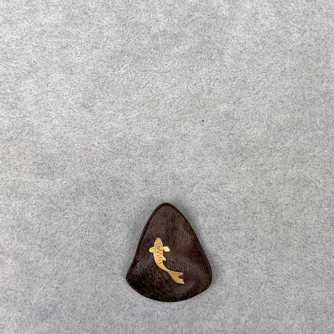 沉香吊坠文莱沉水吊坠4.4克