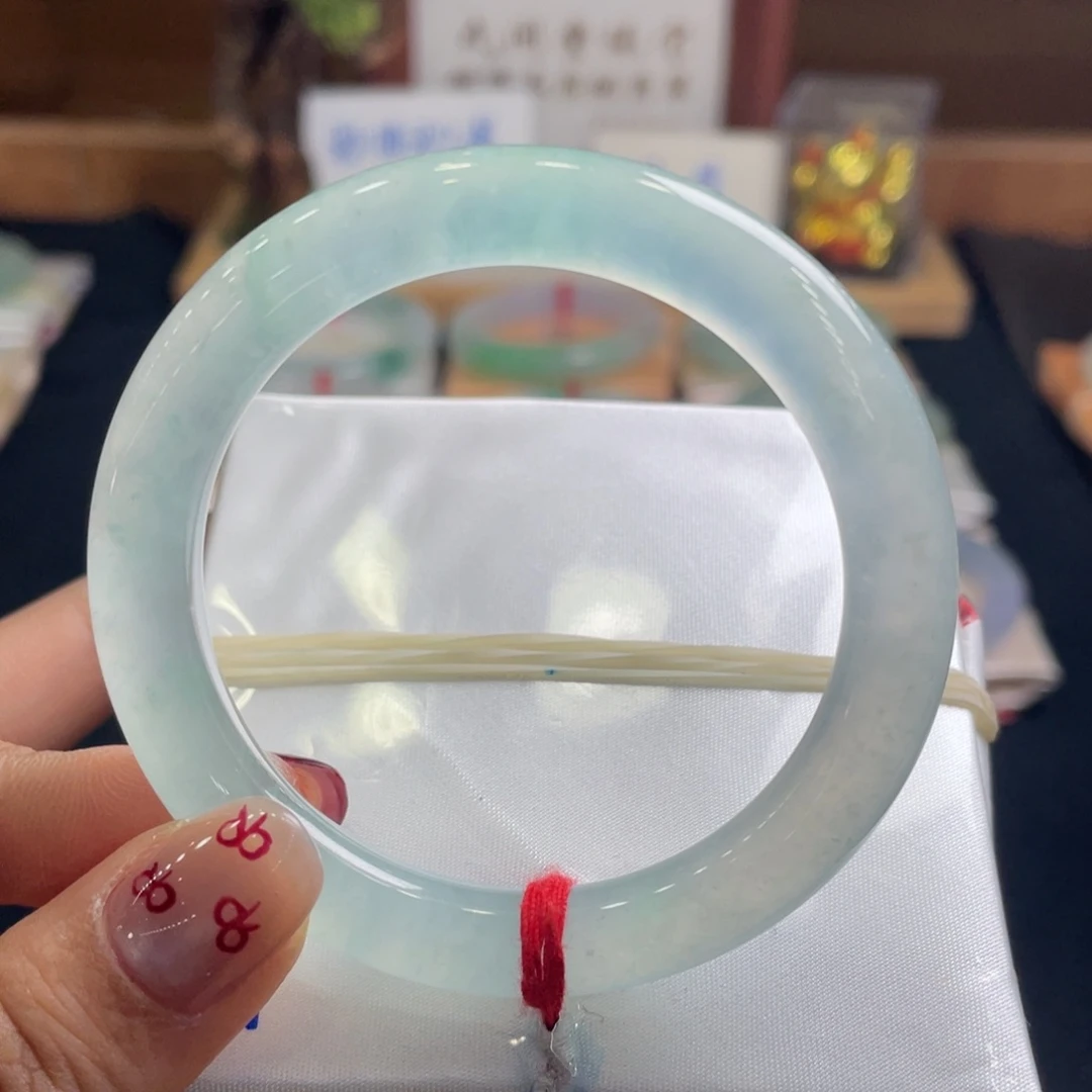 翡翠手镯未镶嵌50.5圆条