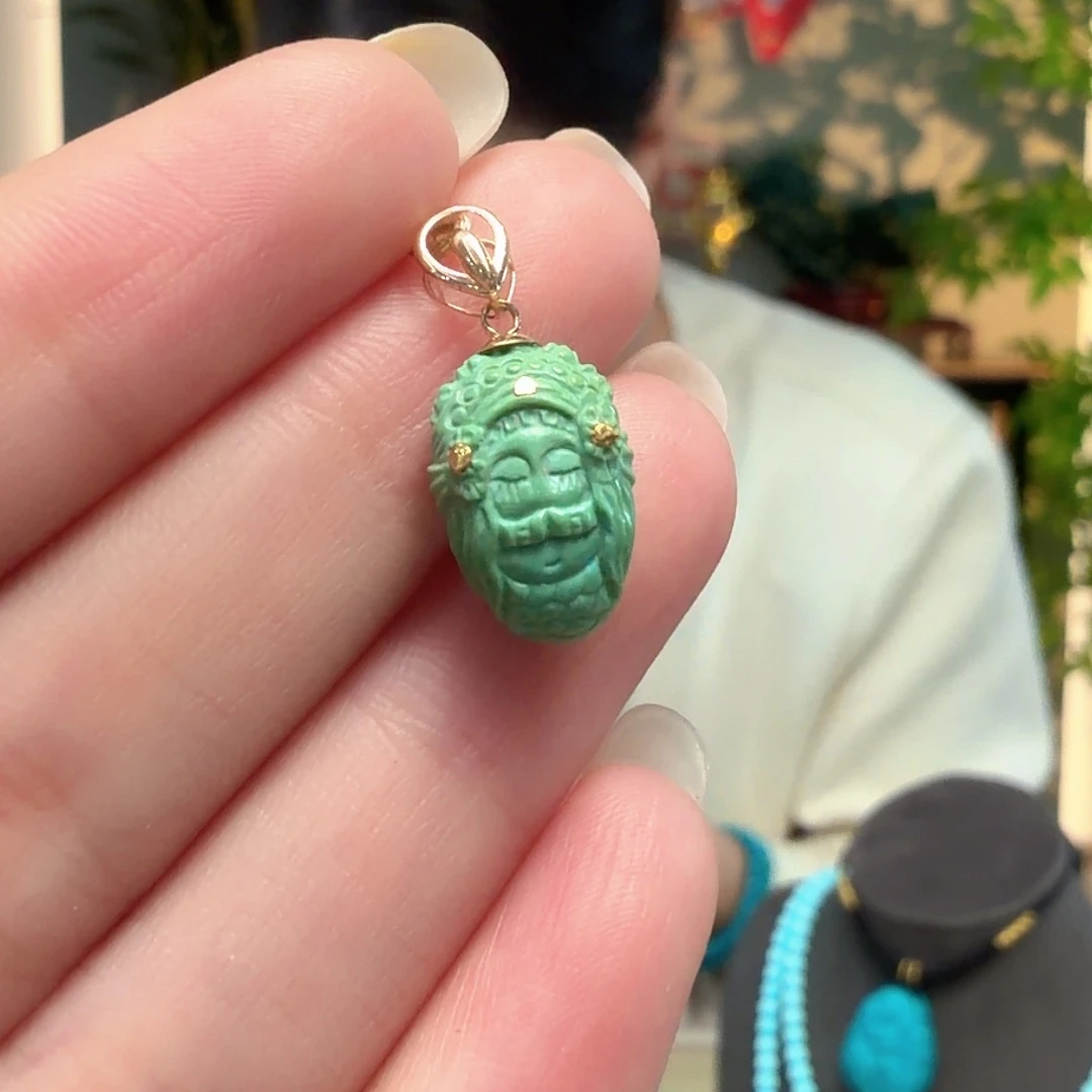 绿松石18K金镶嵌颈饰