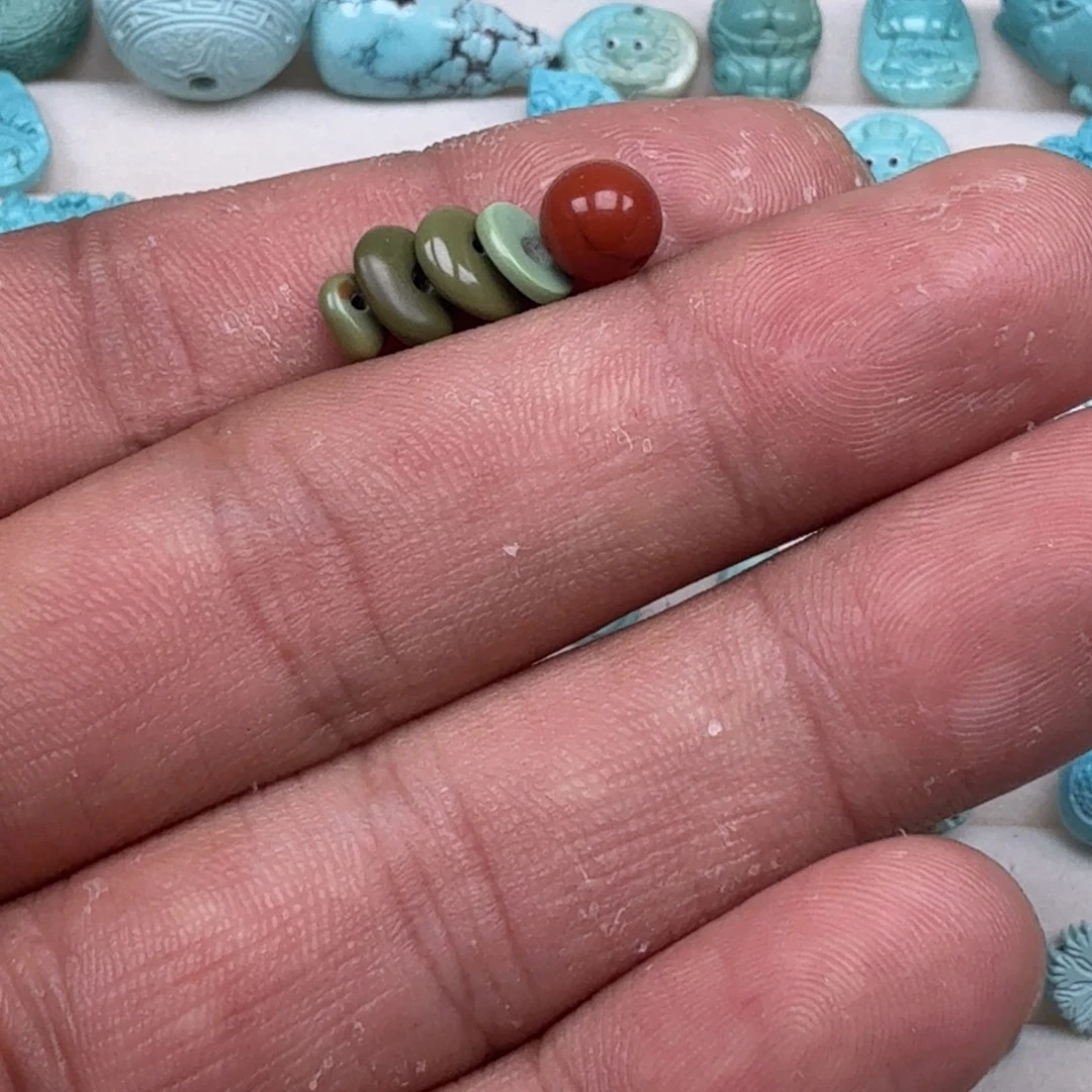 沫***言南红玛瑙未镶嵌珠宝半成品