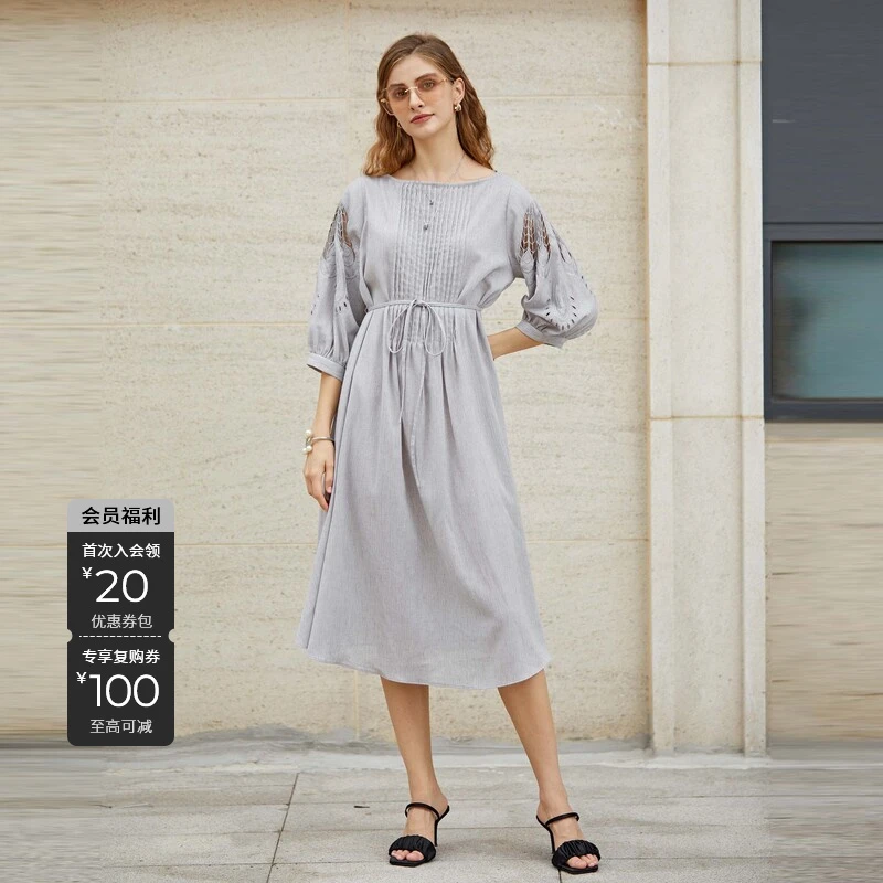 S·DEER圣迪奥风琴褶绣花收腰显瘦气质时尚百搭连衣裙S23281220