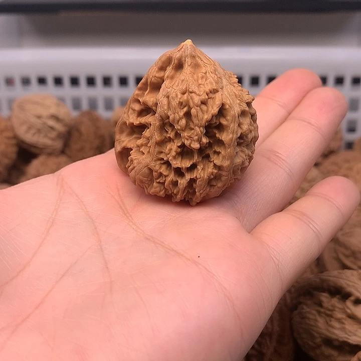 静***朗文玩核桃吊坠文玩核桃