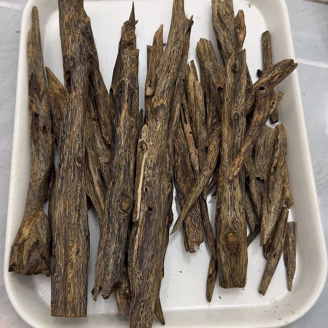 ABS天然沉香原材料天然虫漏原材料100克，全天然结香