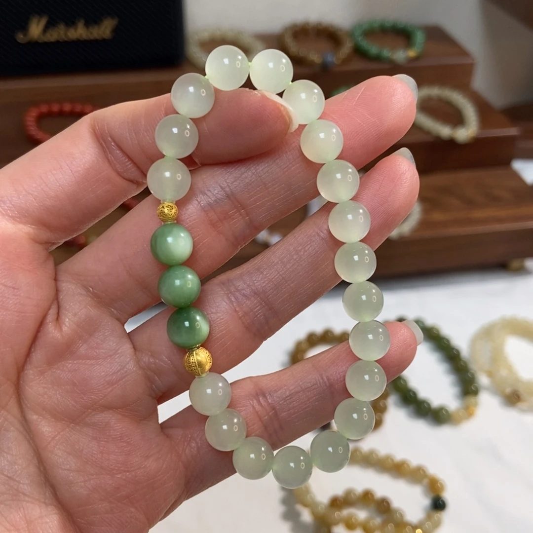 和田玉18K金镶嵌手链8mm高冰浅晴猫