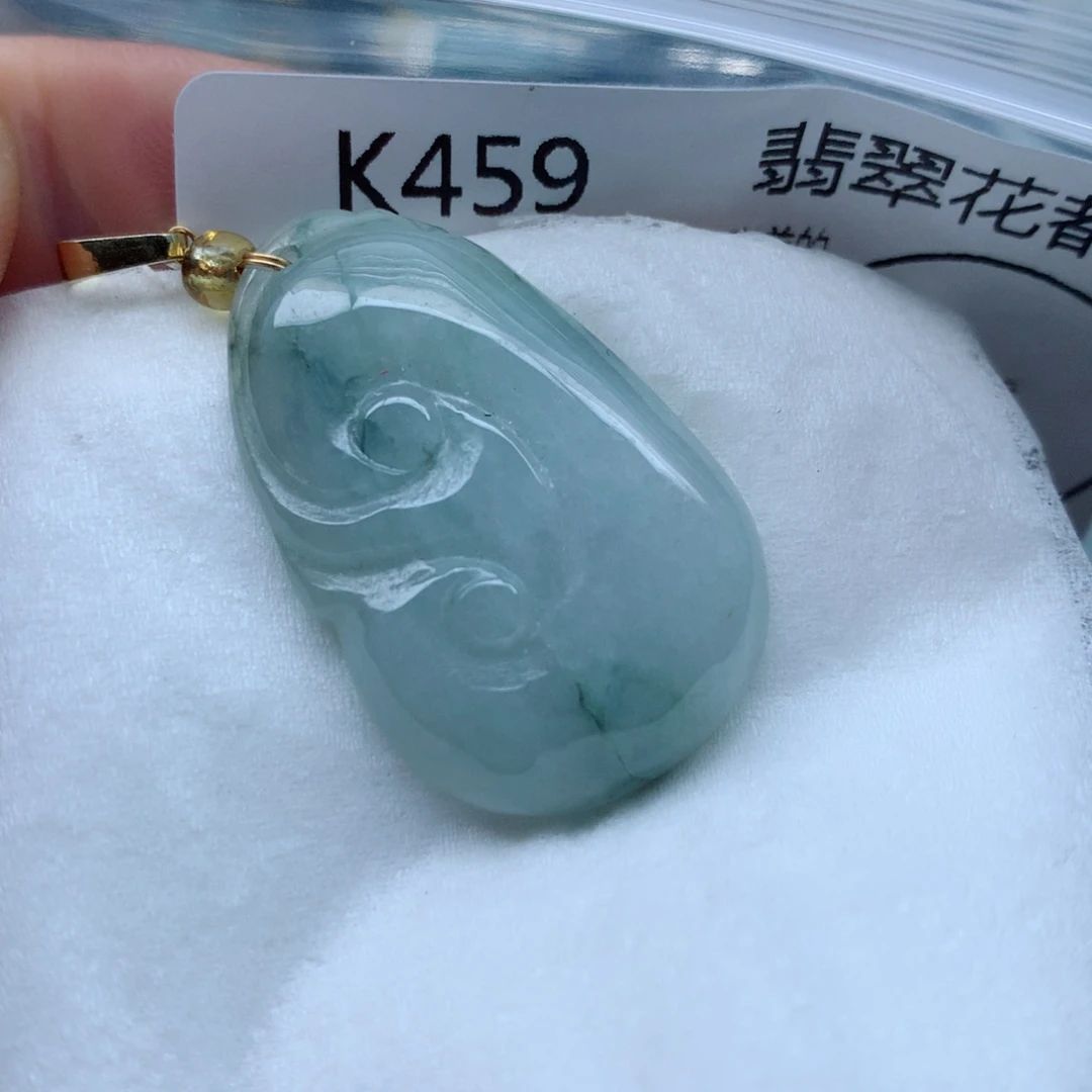 翡翠颈饰未镶嵌手串