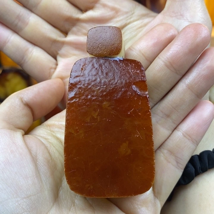 未镶嵌定制琥珀琥珀蜜蜡吊坠
