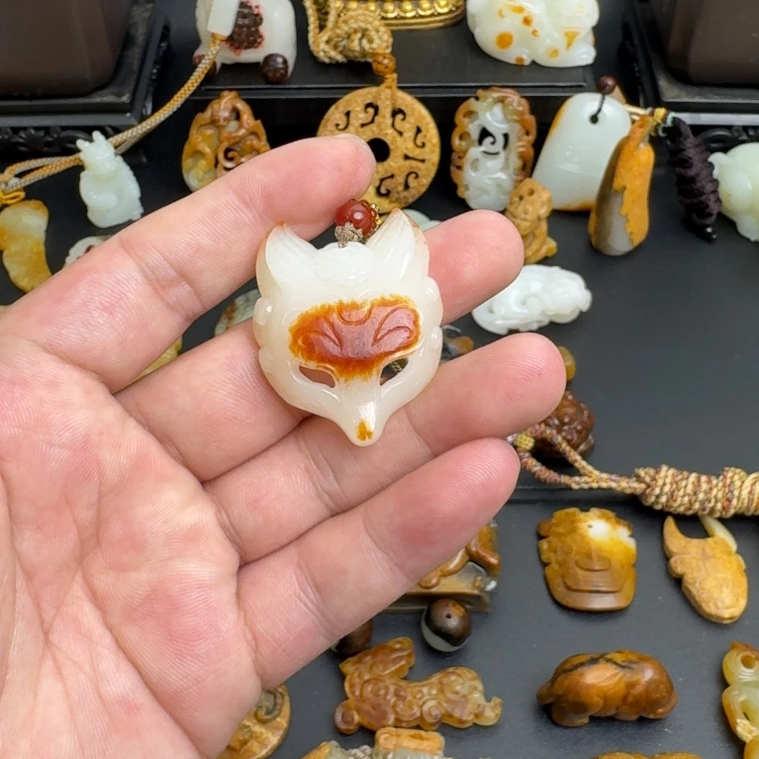 情***旧和田玉（糖玉）未镶嵌颈饰
