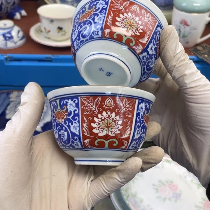 他家瓷器真美…开播了
