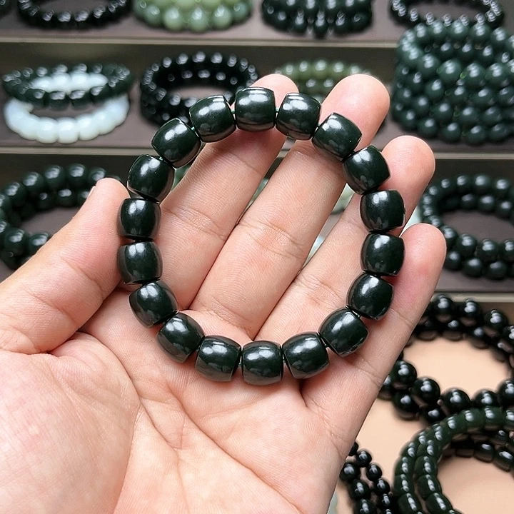 【闪购商品】手链未镶嵌和田玉不**豫