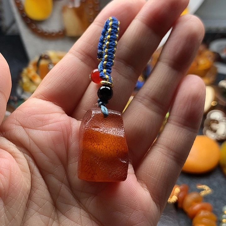 未镶嵌琥珀裸石钥匙扣