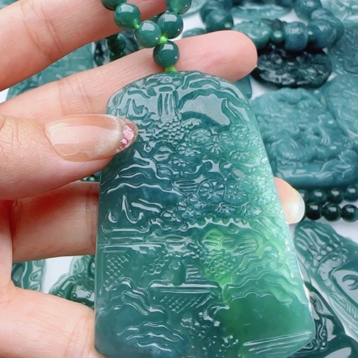 翡翠未镶嵌颈饰多样性发货天然A货翡翠