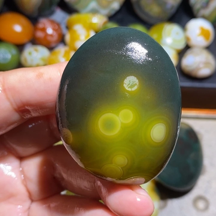 未镶嵌玛瑙/玉髓珠宝半成品158