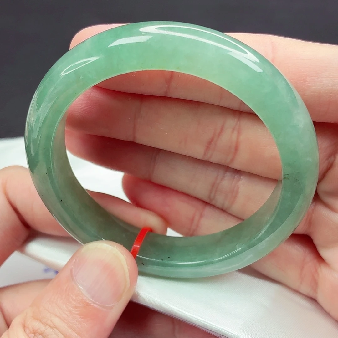 翡翠未镶嵌手镯56圈