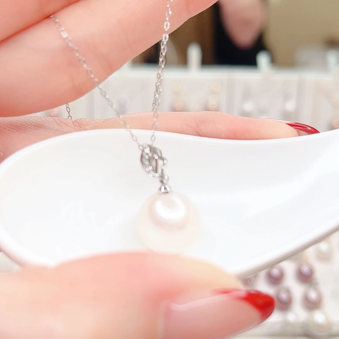 淡水珍珠合金吊坠(赠链)